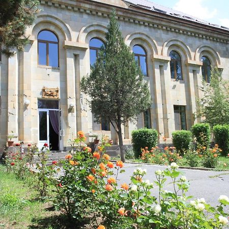 Health Resort Arzni 1 Екстериор снимка