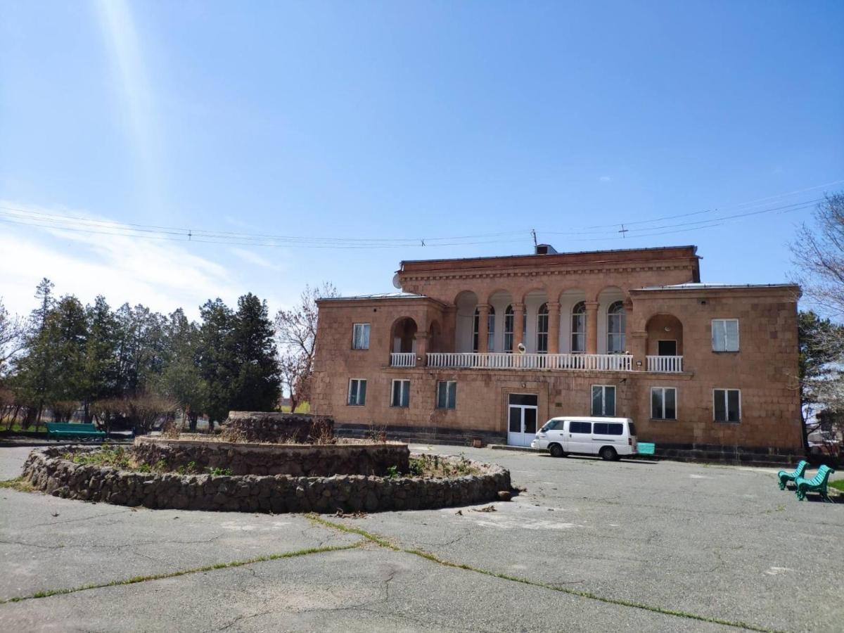 Health Resort Arzni 1 Екстериор снимка