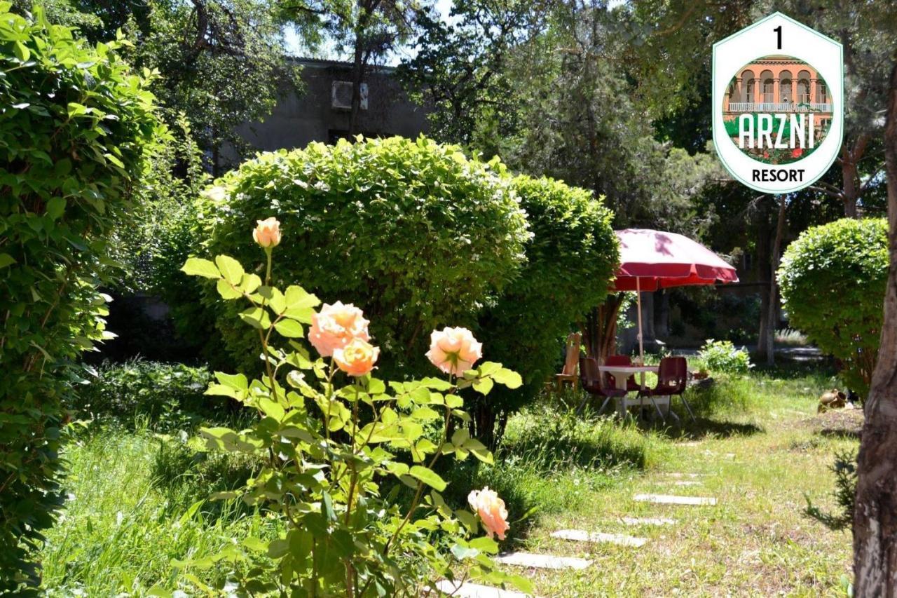 Health Resort Arzni 1 Екстериор снимка