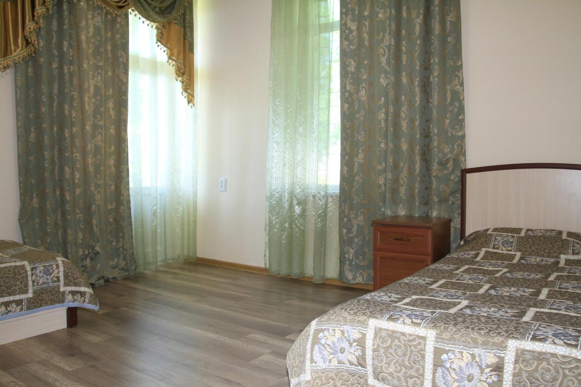 Health Resort Arzni 1 Екстериор снимка