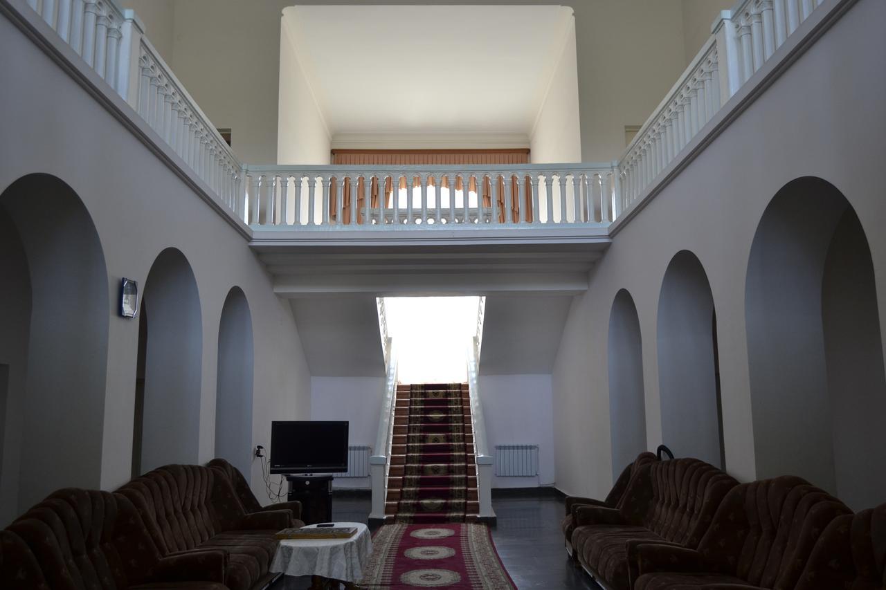 Health Resort Arzni 1 Екстериор снимка